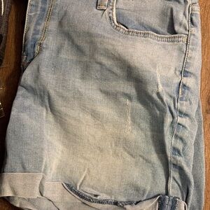 Arizona Jean Company Light Blue Women's Jean Shorts